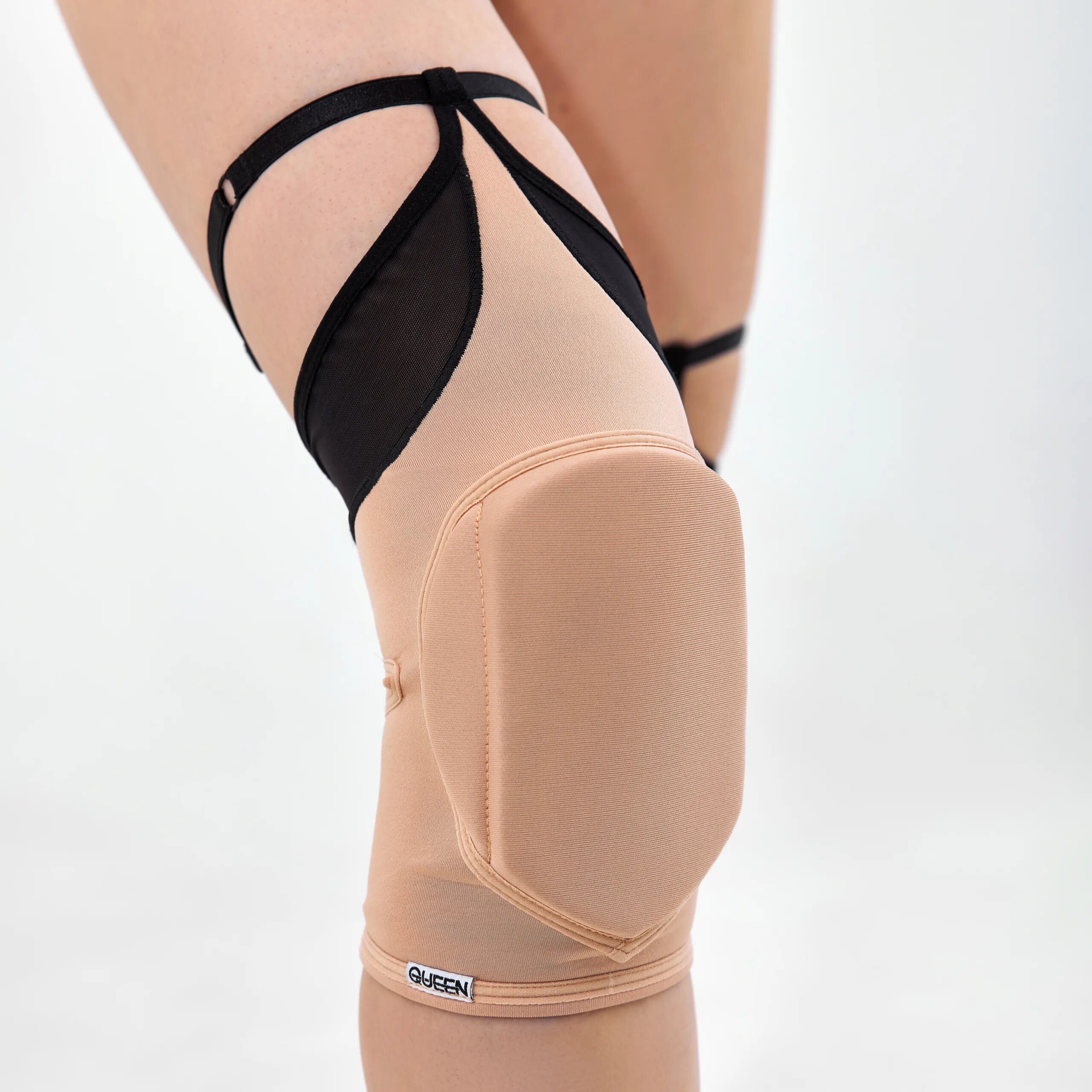 Garter Knee Pads – Fire Touch – Latte