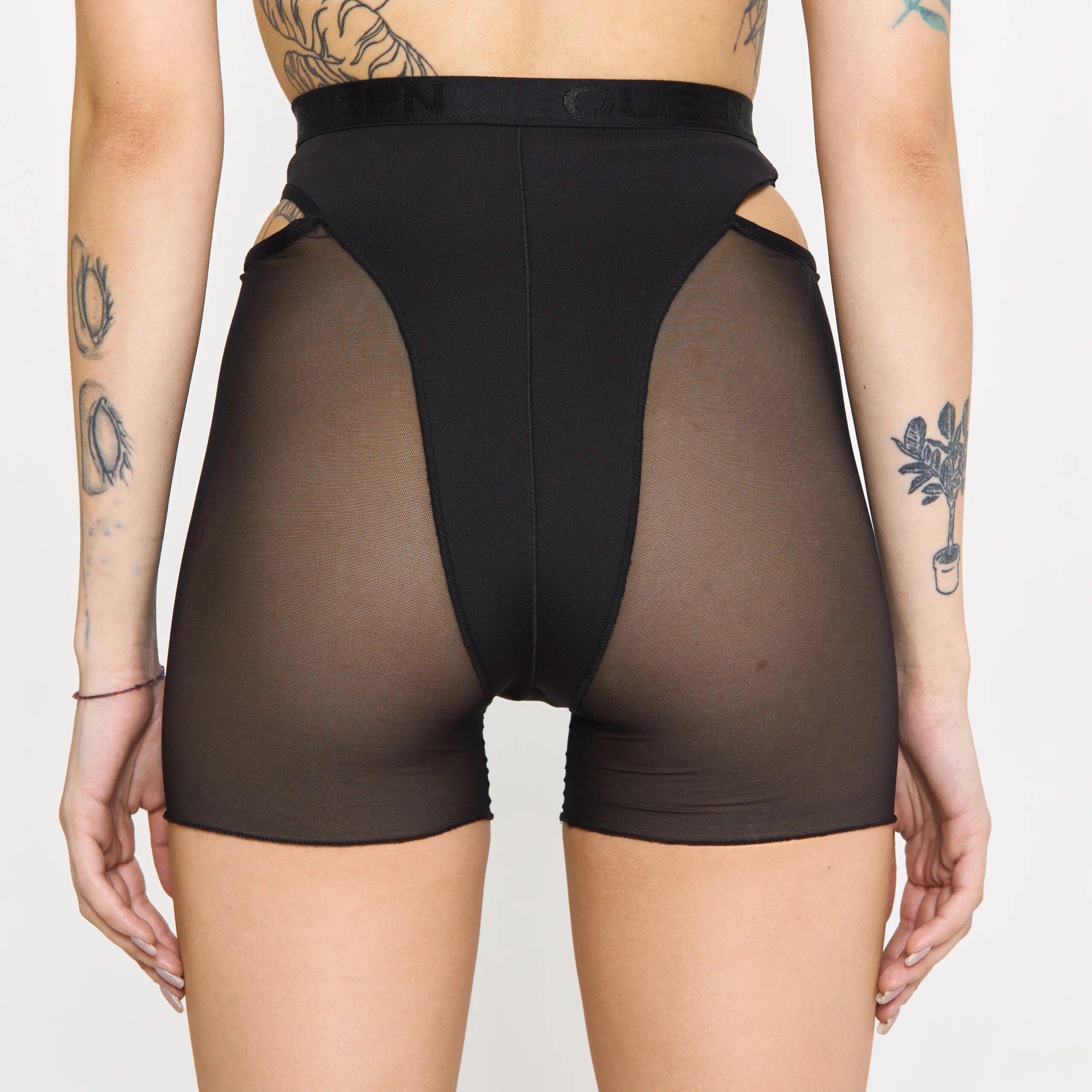 High-waisted Shorts – Black Candy Long - Image 3
