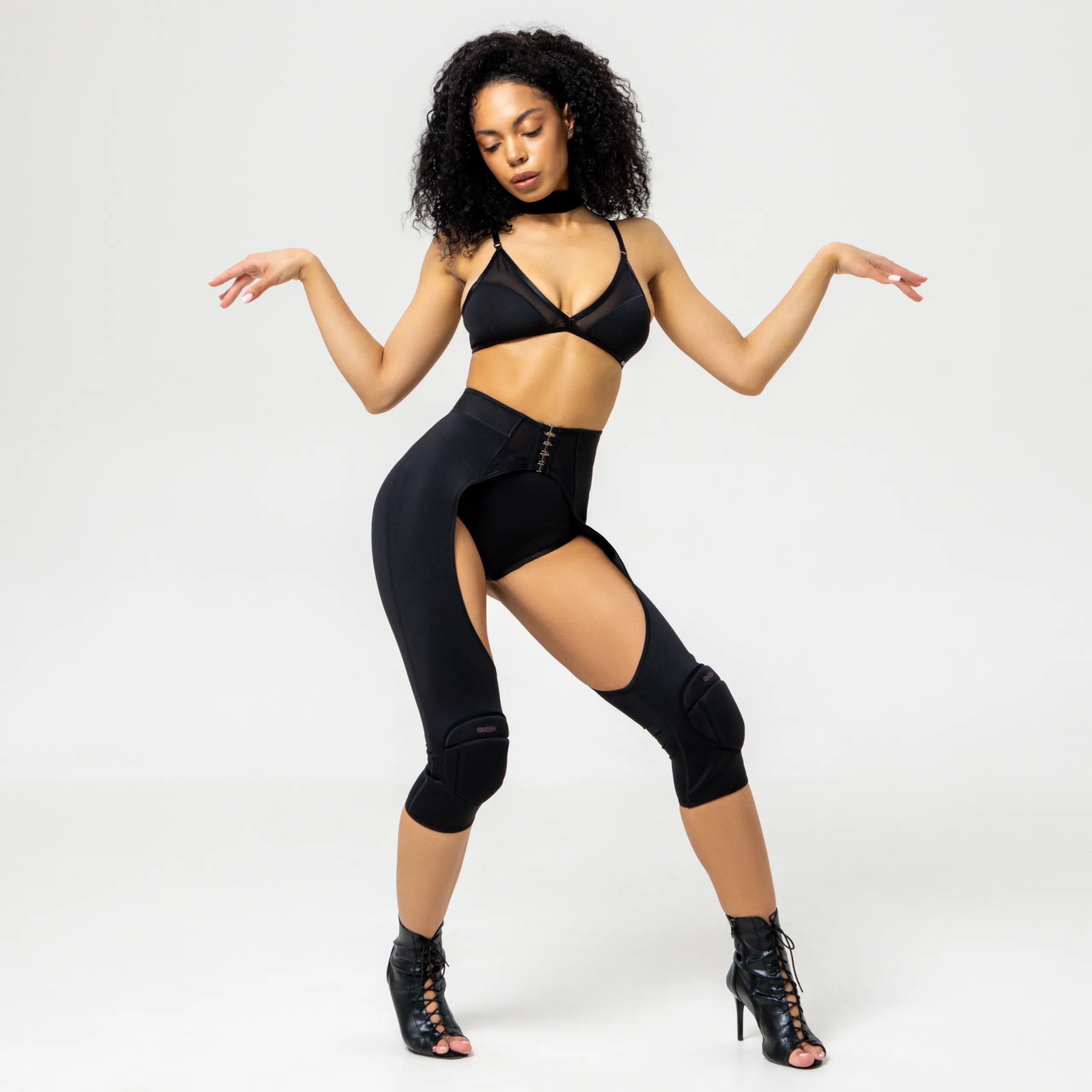 Sukad / Põlvekaitsmed 2in1 - CAPRI