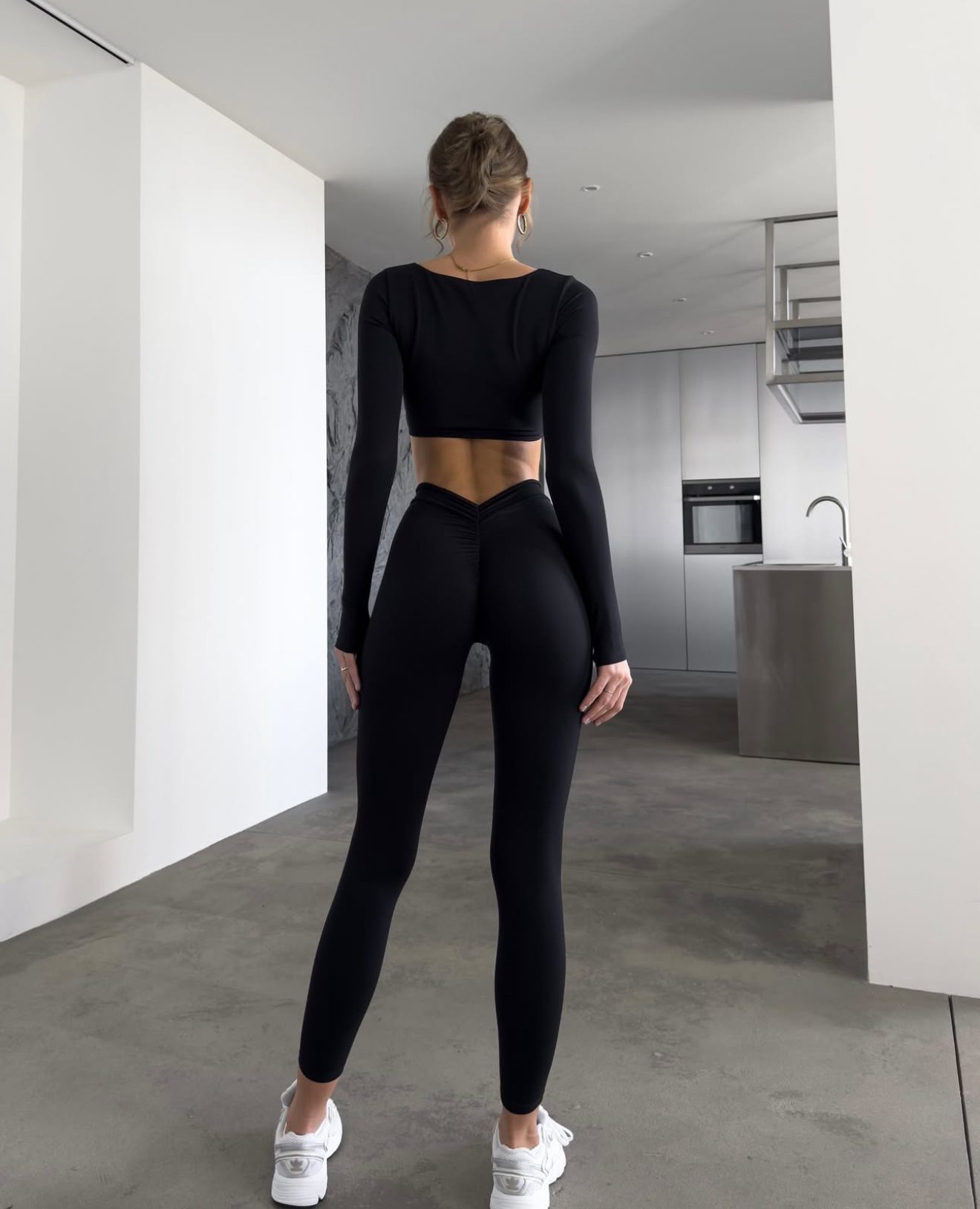 Seamless Duo Set Black - Image 6